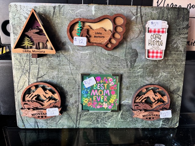 Libby Montana themed wooden magnets and souvenirs