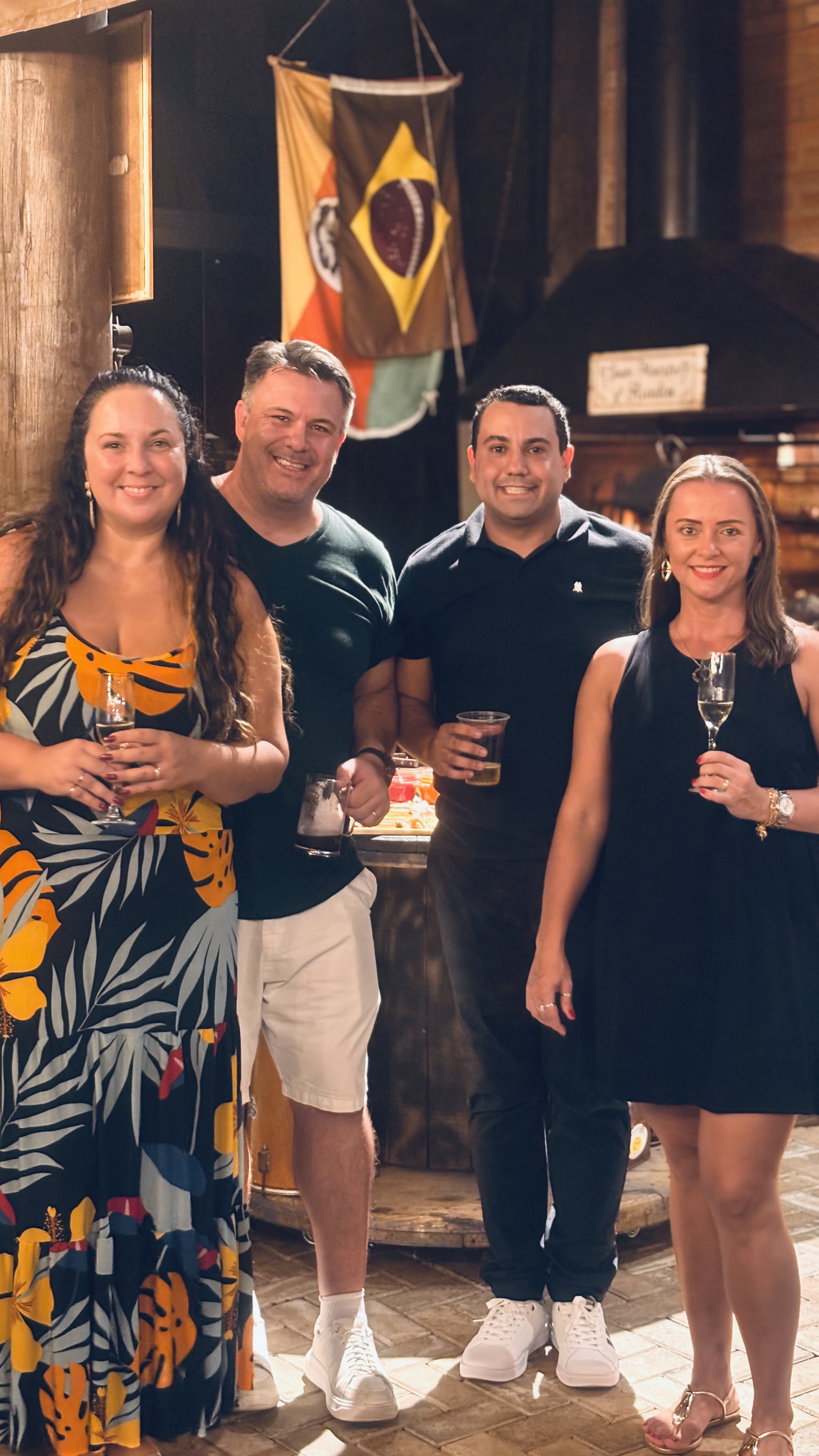 Confraternização com Clientes e Amigos - Foto 8