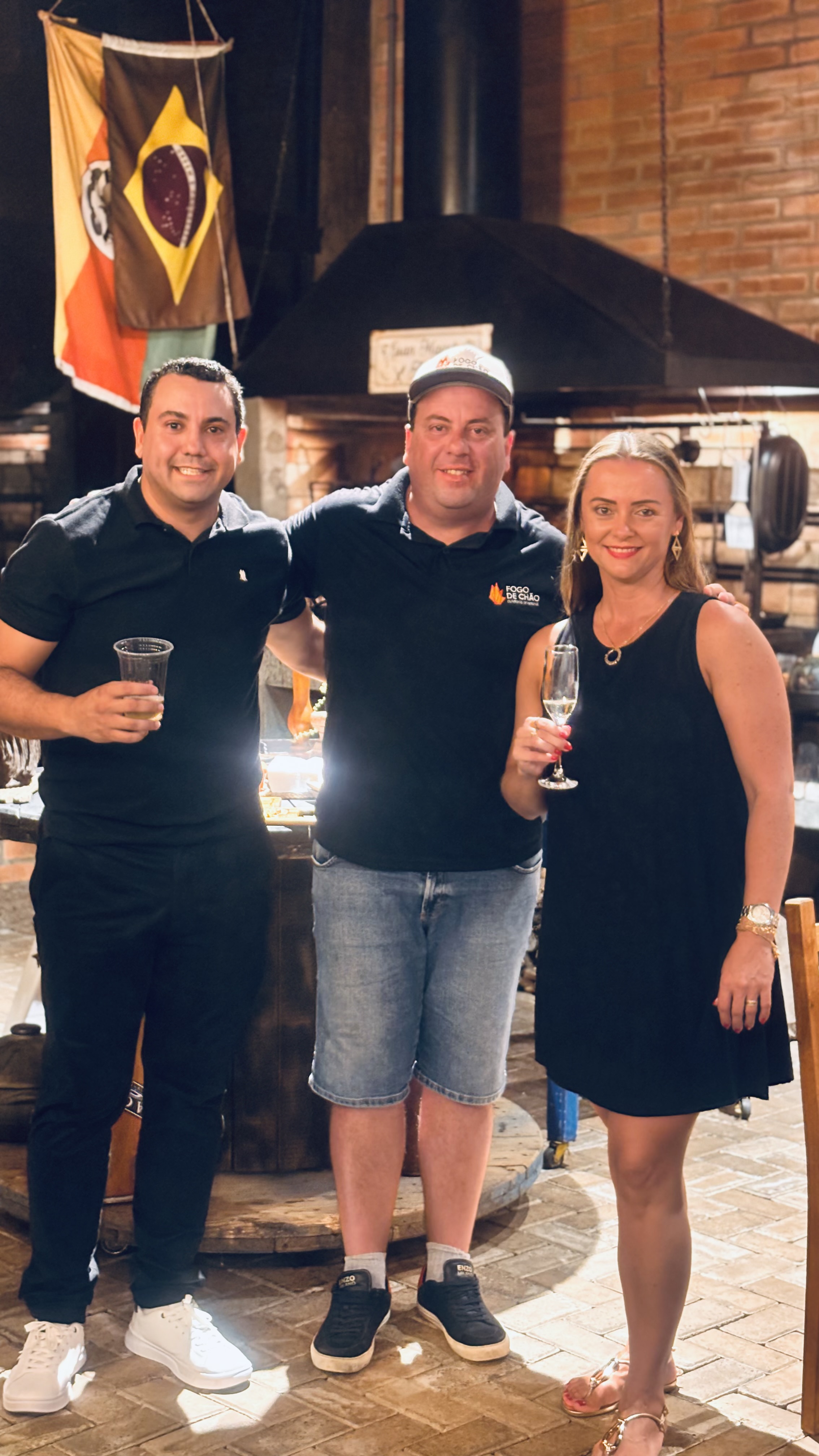 Confraternização com Clientes e Amigos - Foto 15