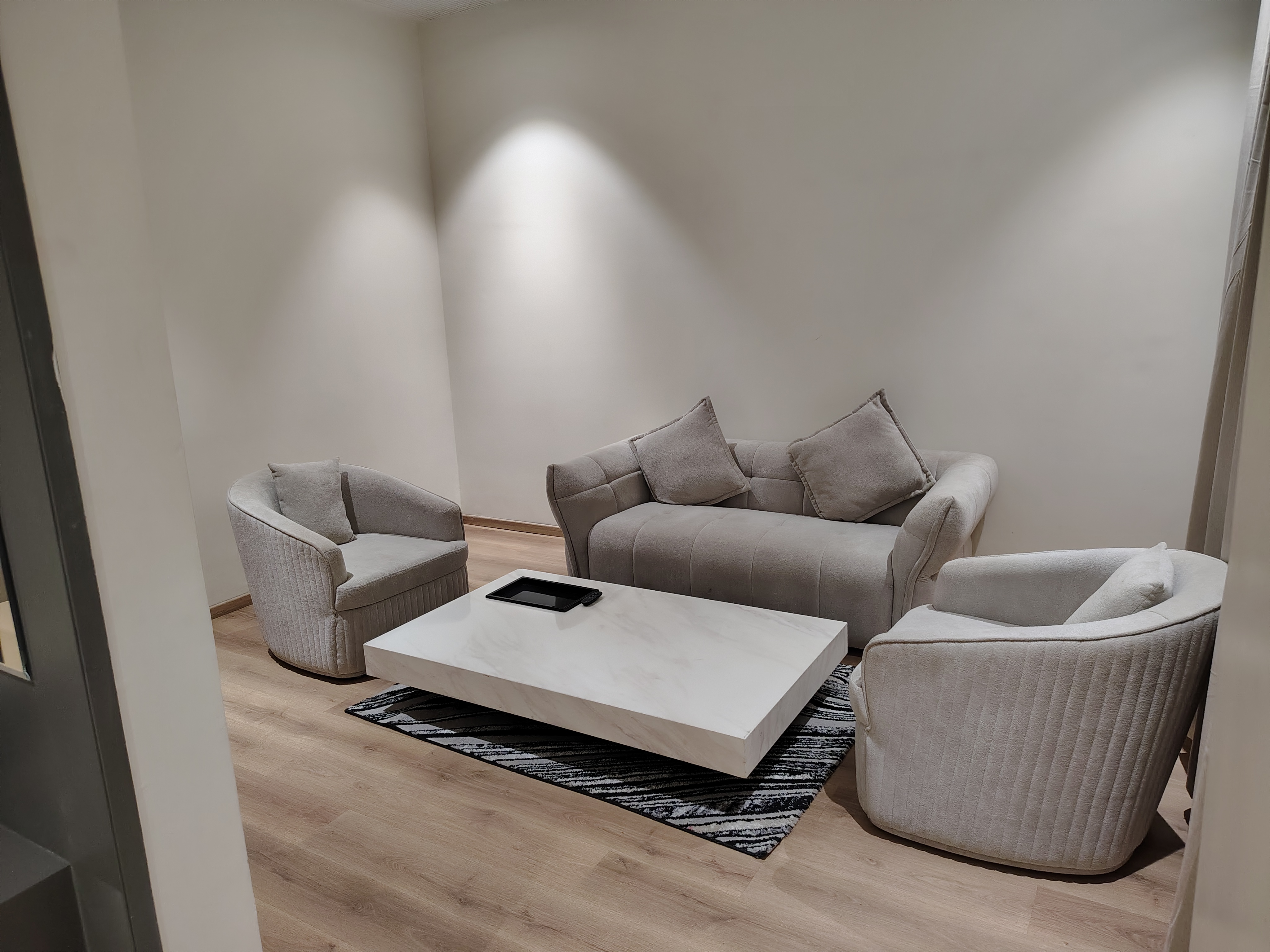 Signature Suites - 4