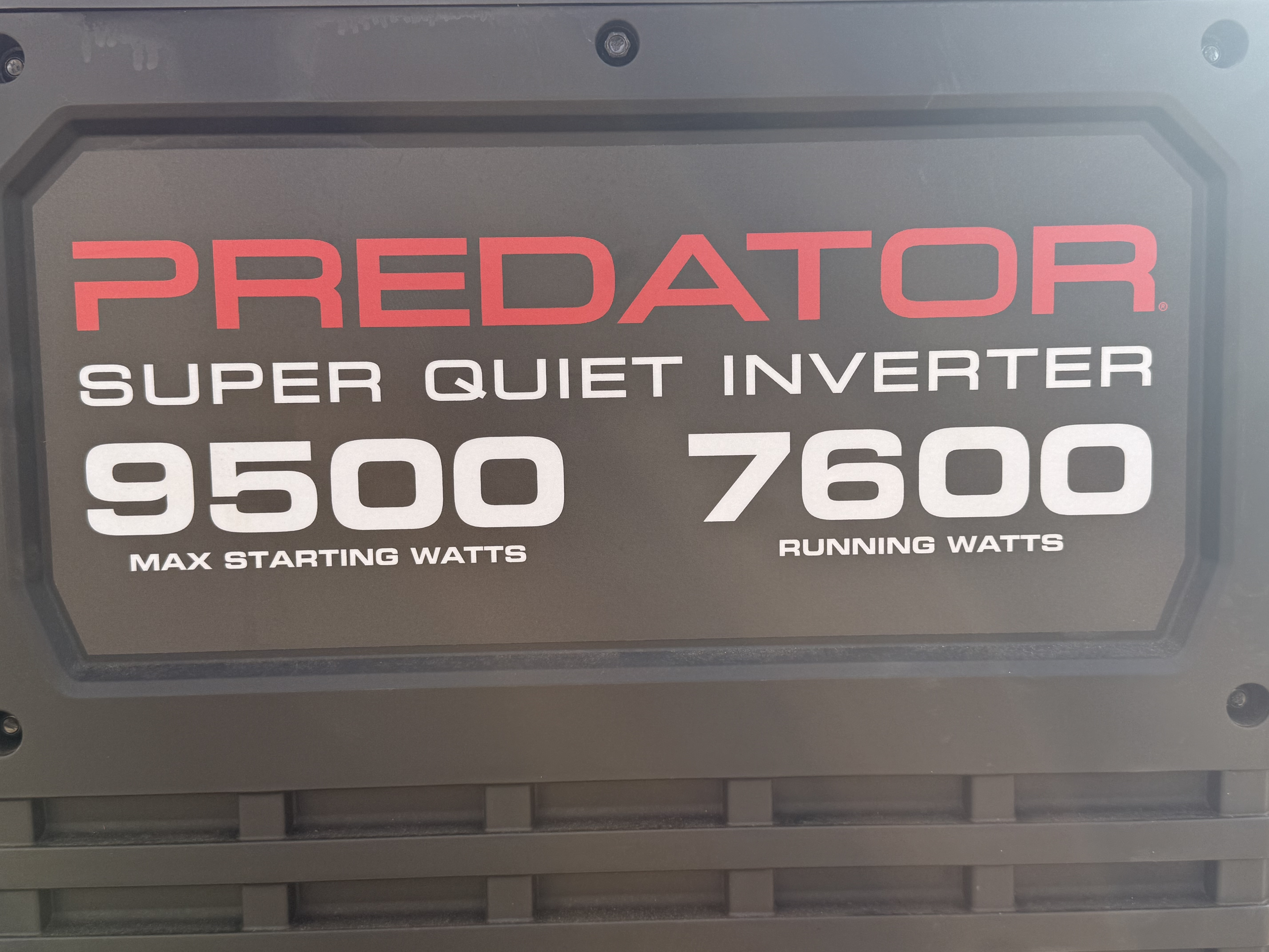 Predator 9500 Super Quiet Inverter Generator thumbnail 3