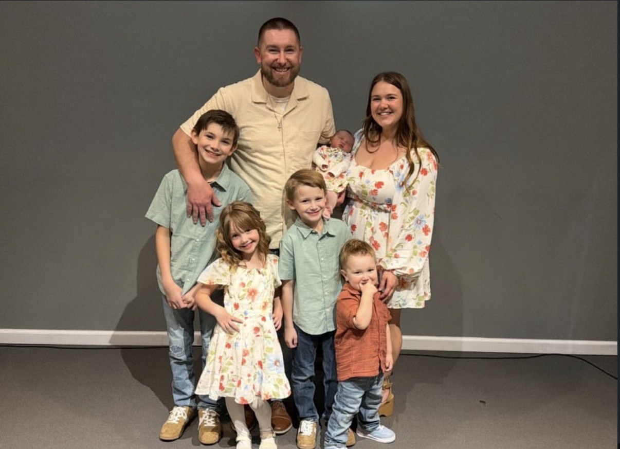 Rob Shull with his family