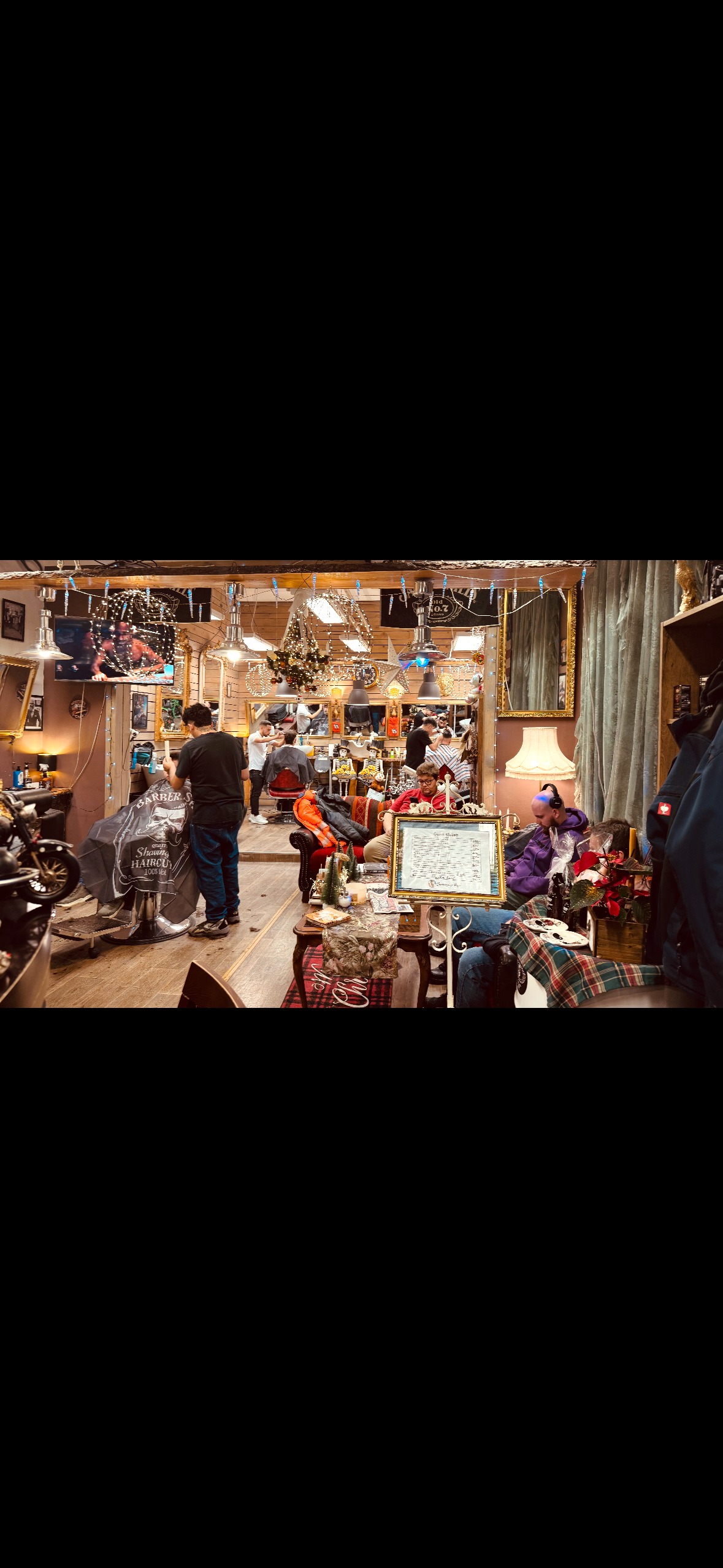 Útulná atmosféra barbershopu