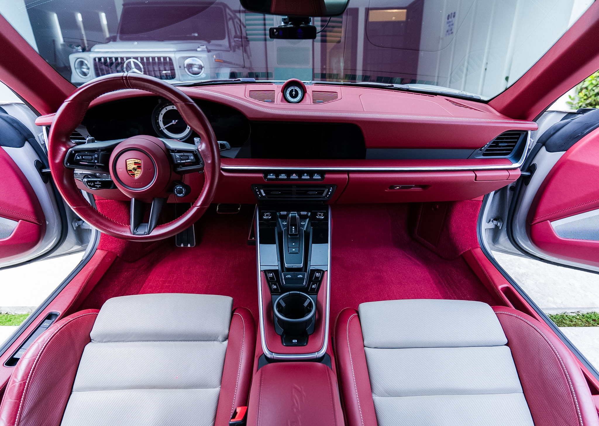 Porsche Interior - Full Dashboard