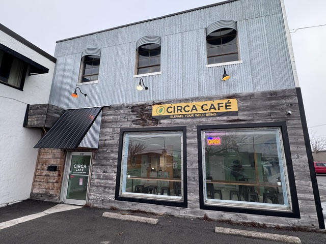 Circa Café exterior