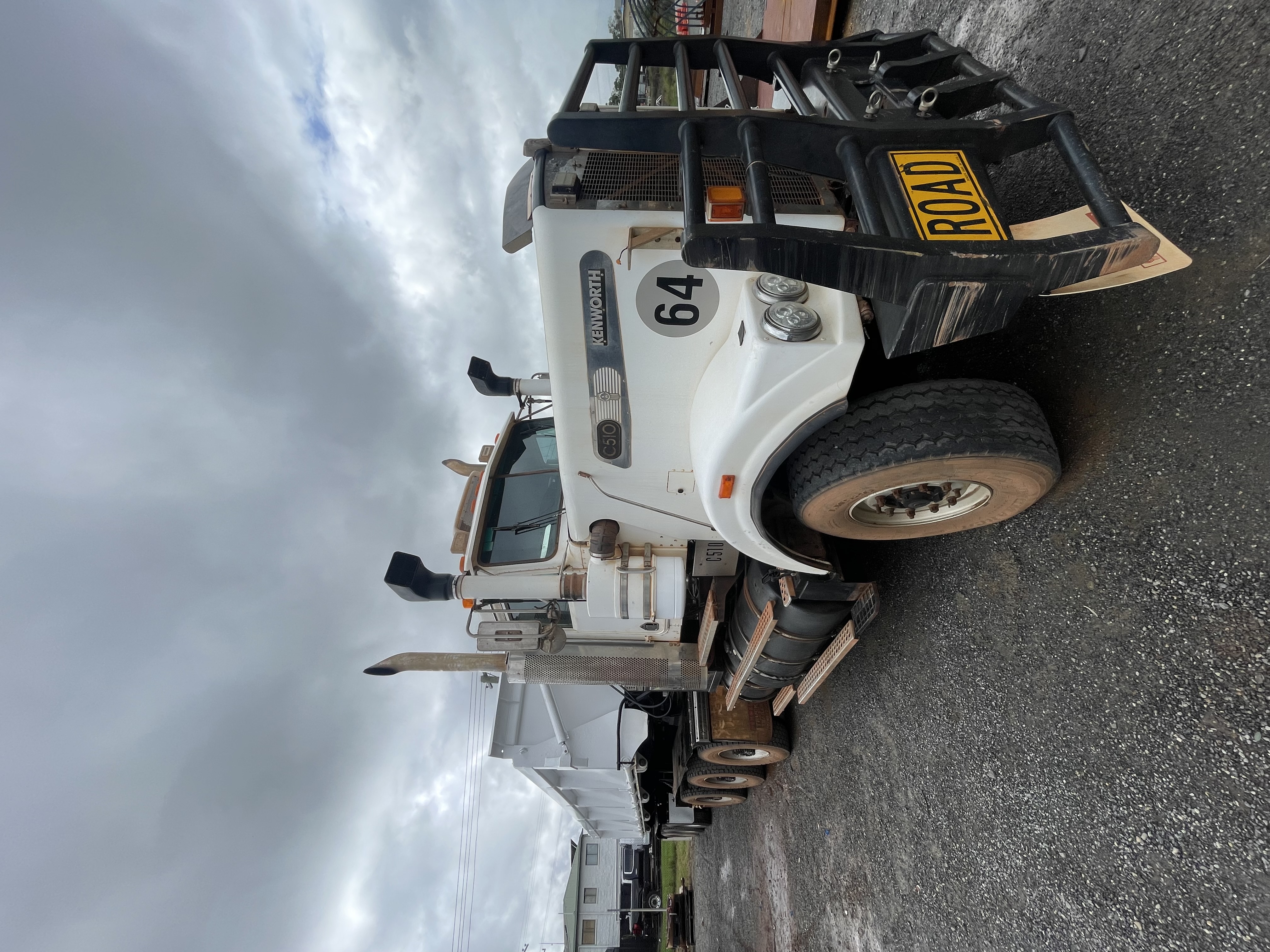 Kenworth C510 Tri-Drive - Repairs & Service