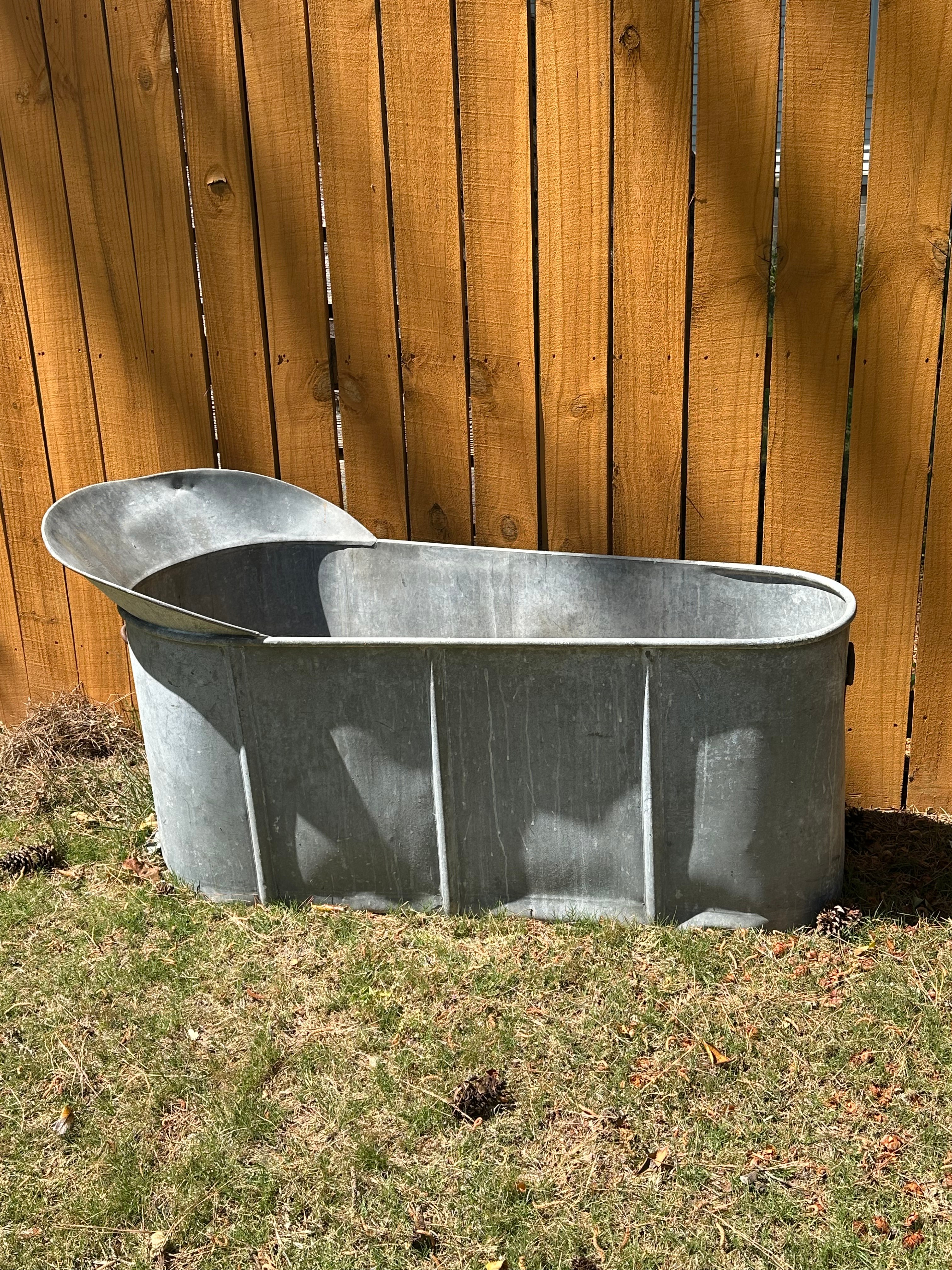 Galvanized Steel Cowboy Bathtub