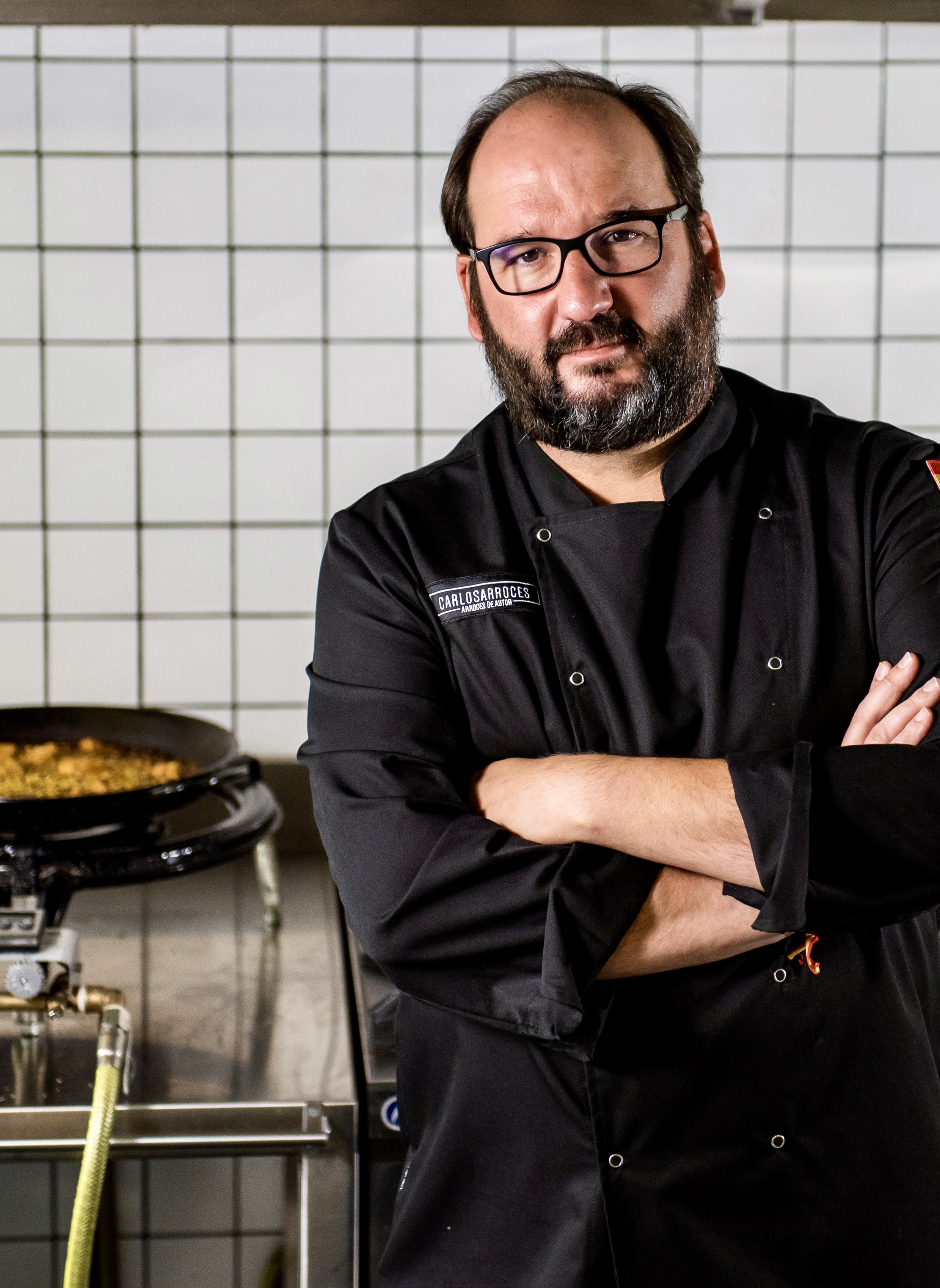 Carlos Ripoll, maestro arrocero, en su cocina profesional