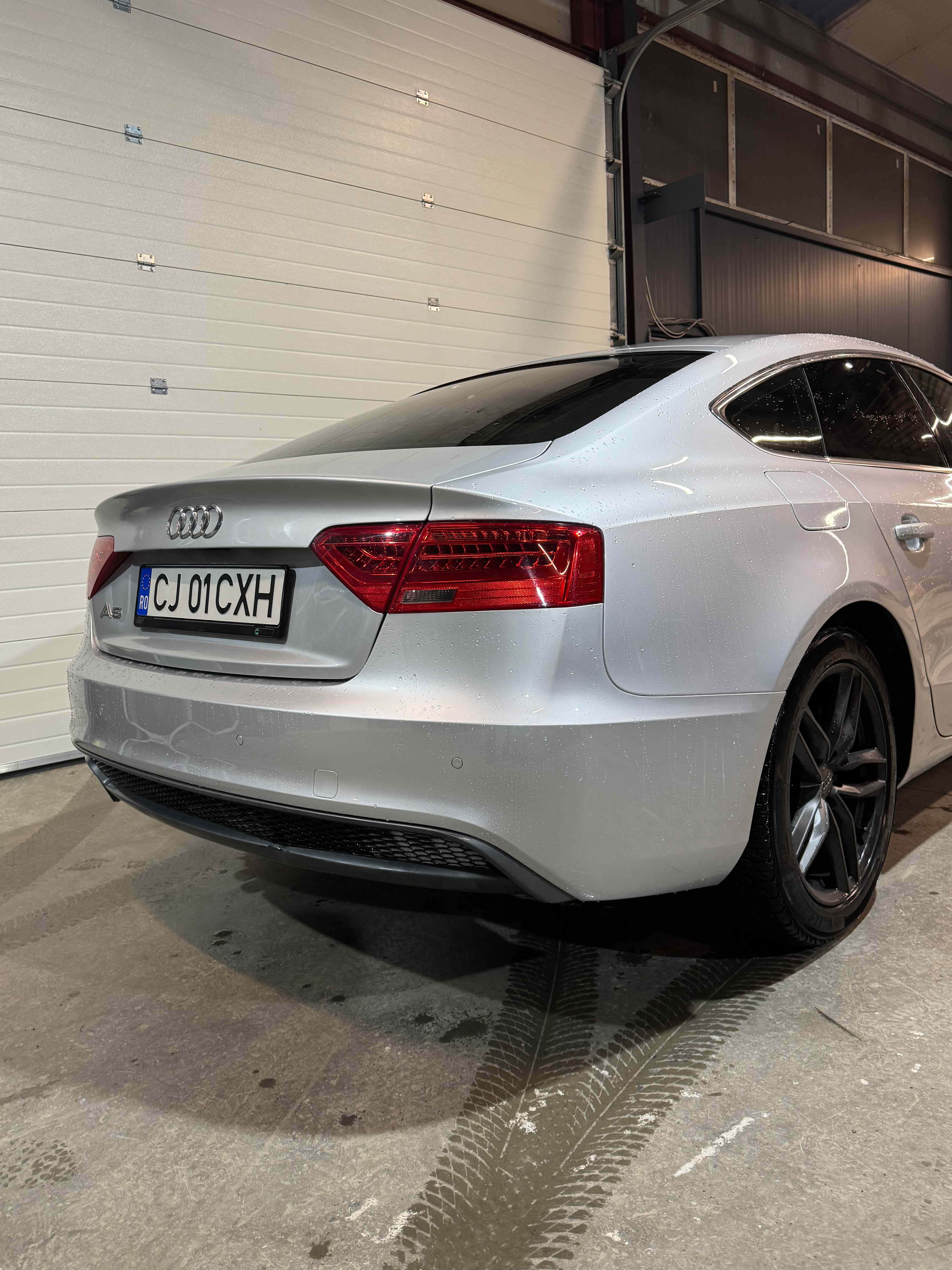 Audi A5 argintiu finalizat după vopsitorie