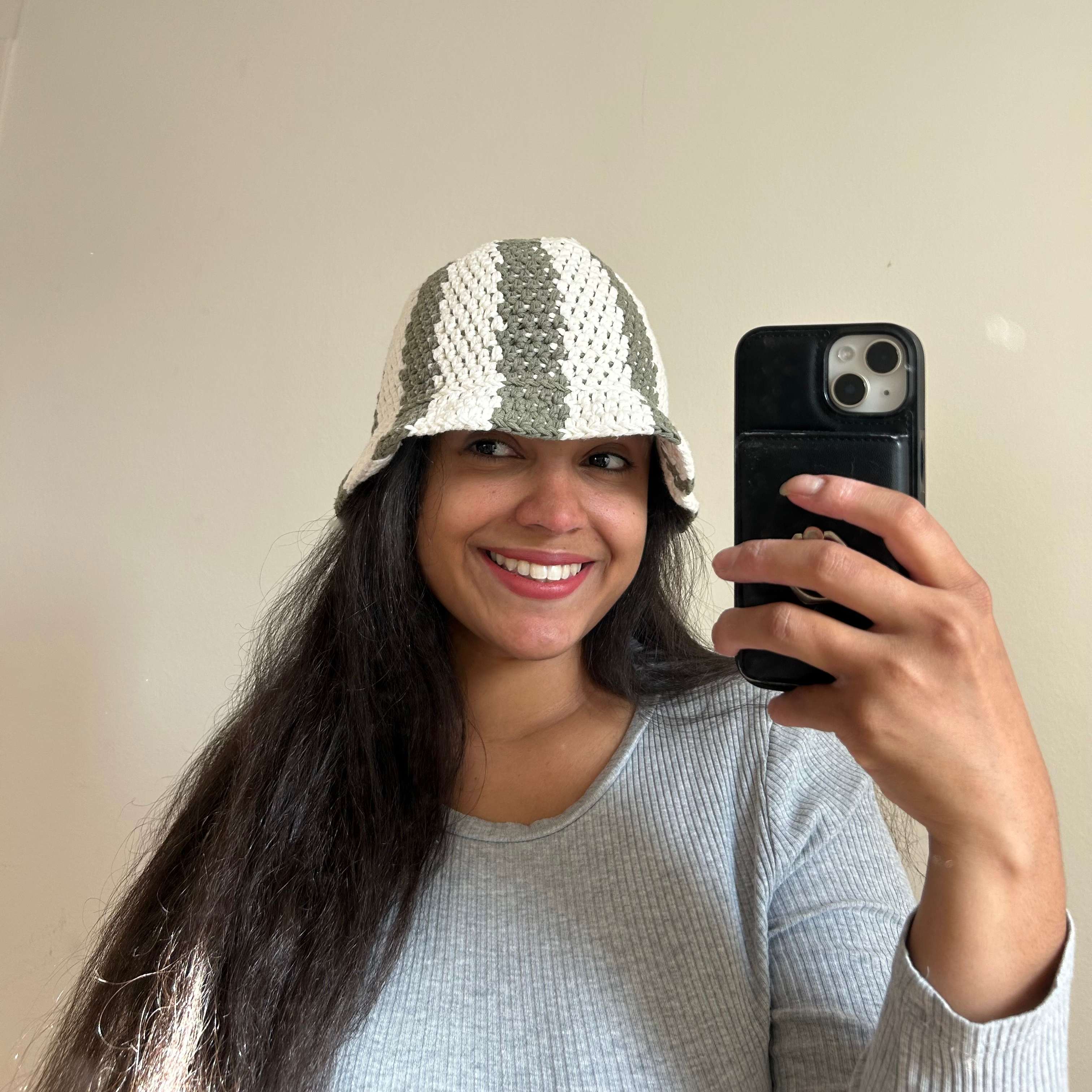 Off-White & Green Striped Bucket Hat thumbnail 3