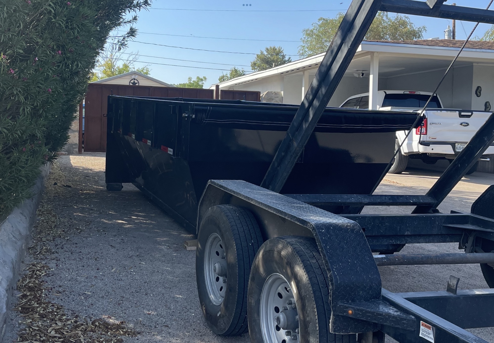 20 Cubic Yard Roll-Off Dumpster photo 2