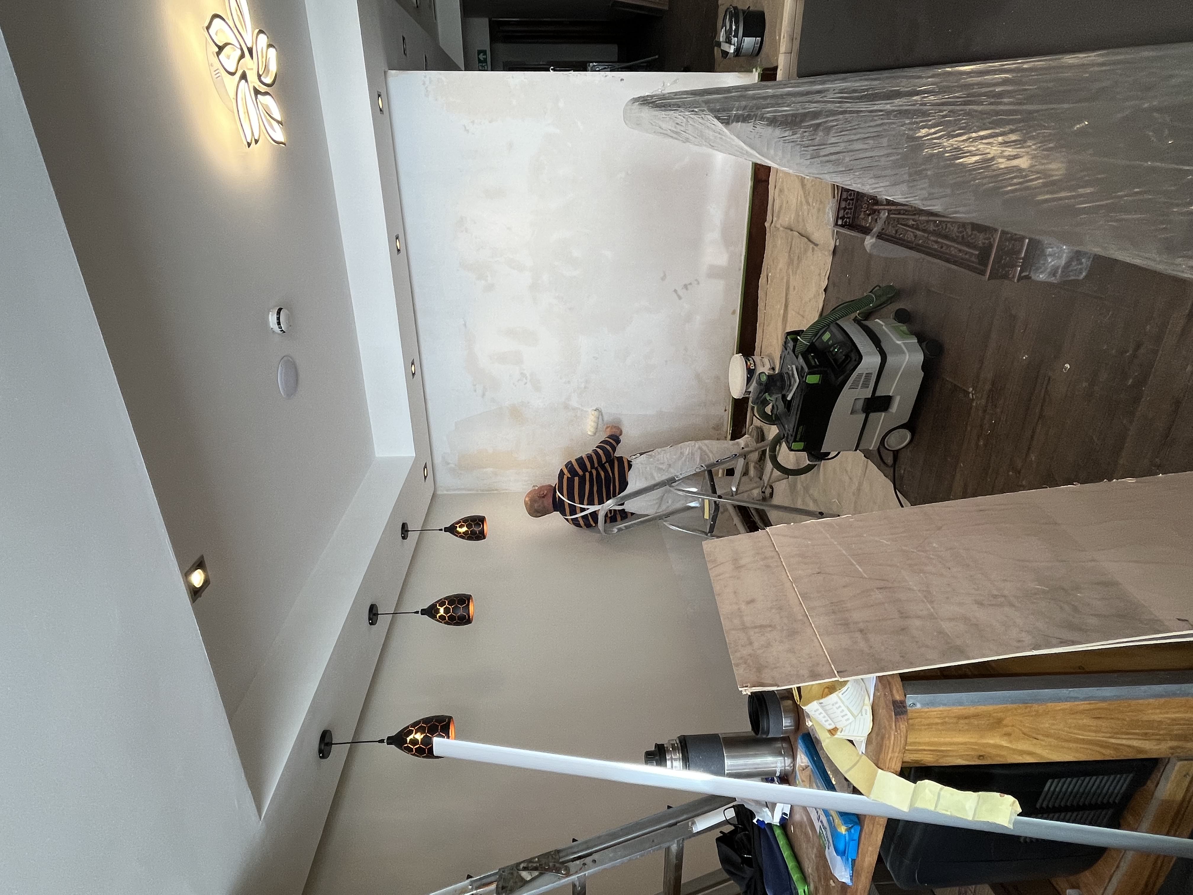 Wall preparation with sizing application