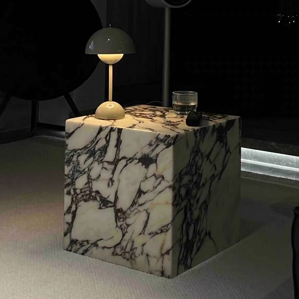 Cube Calacatta Viola