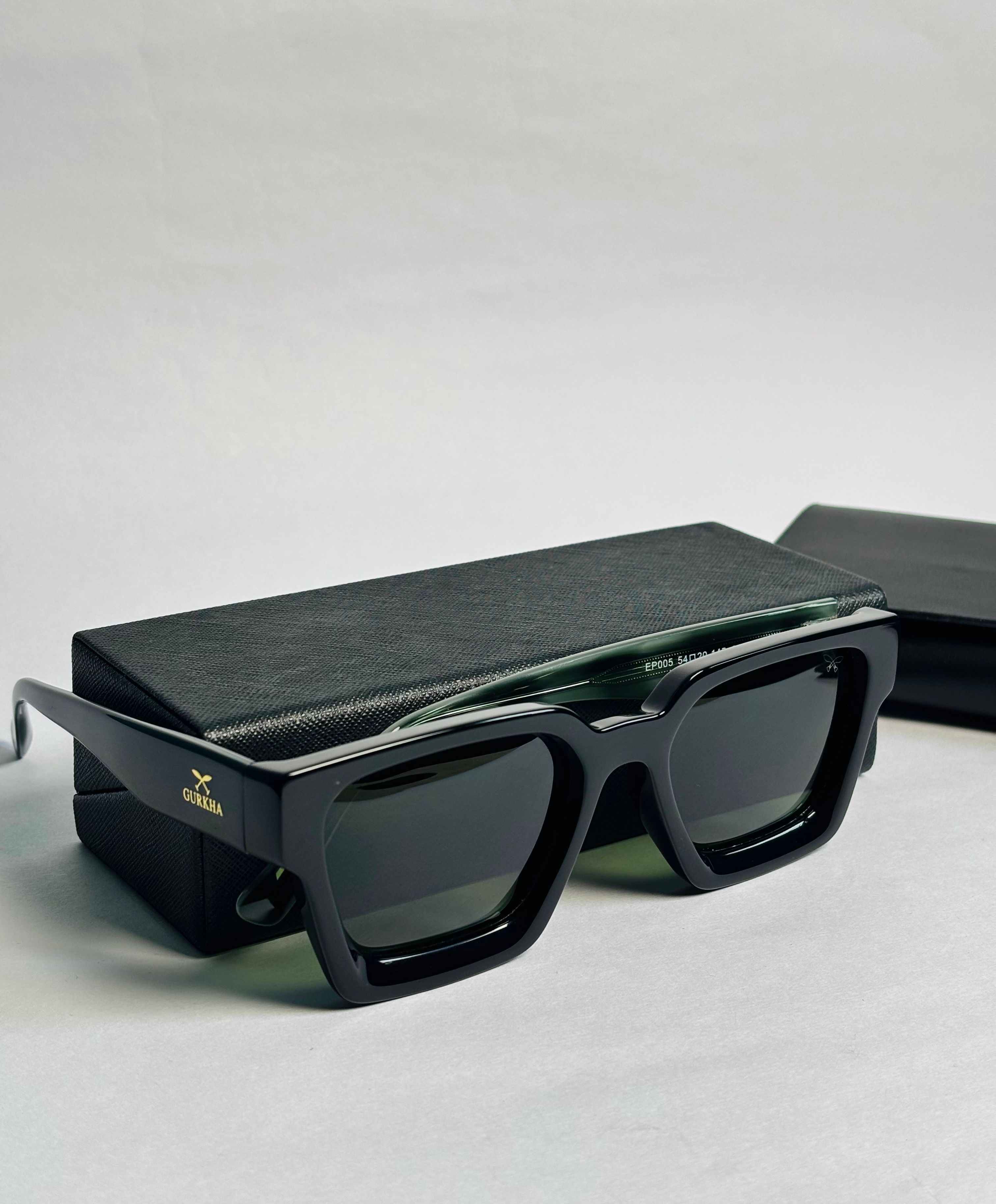 Gurkha Sunglasses Rectangle sunglasses
