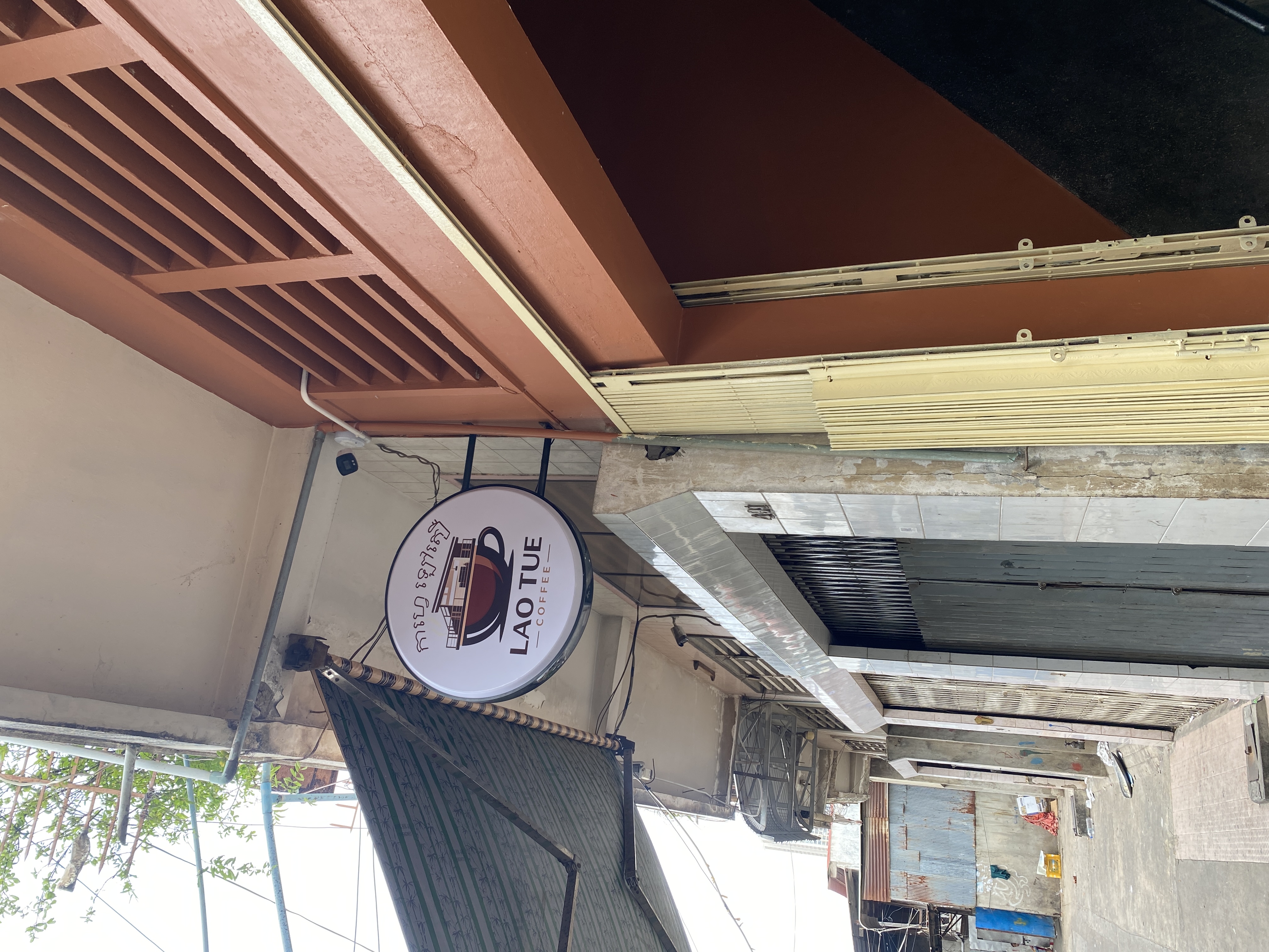 Lao Tue Coffee shop sign