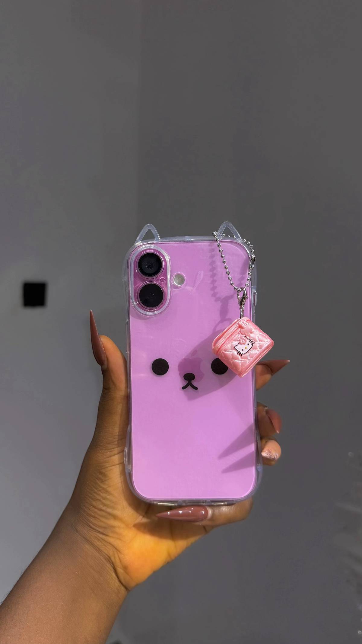 Product case F