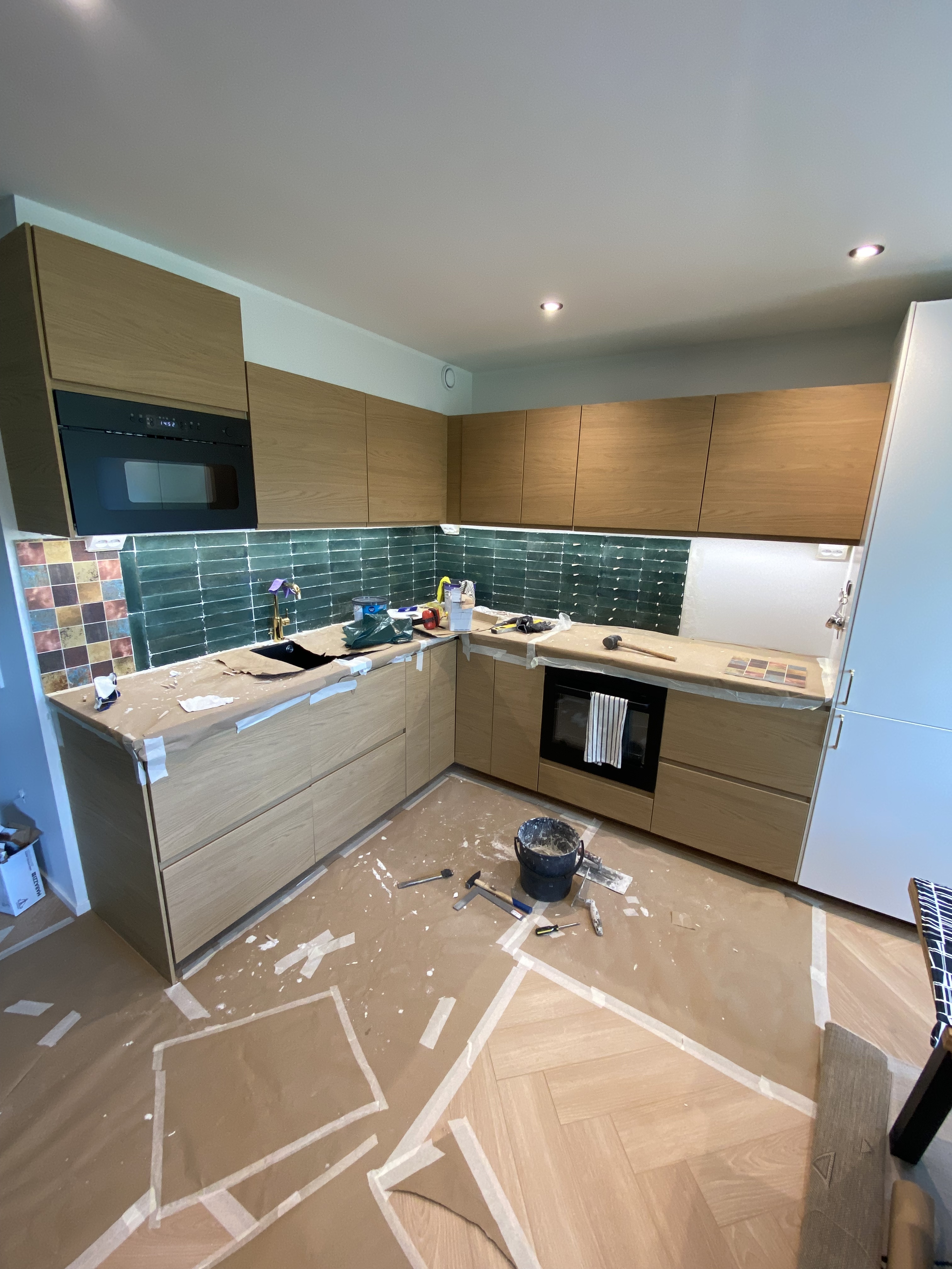 Cocina en fase de acabados