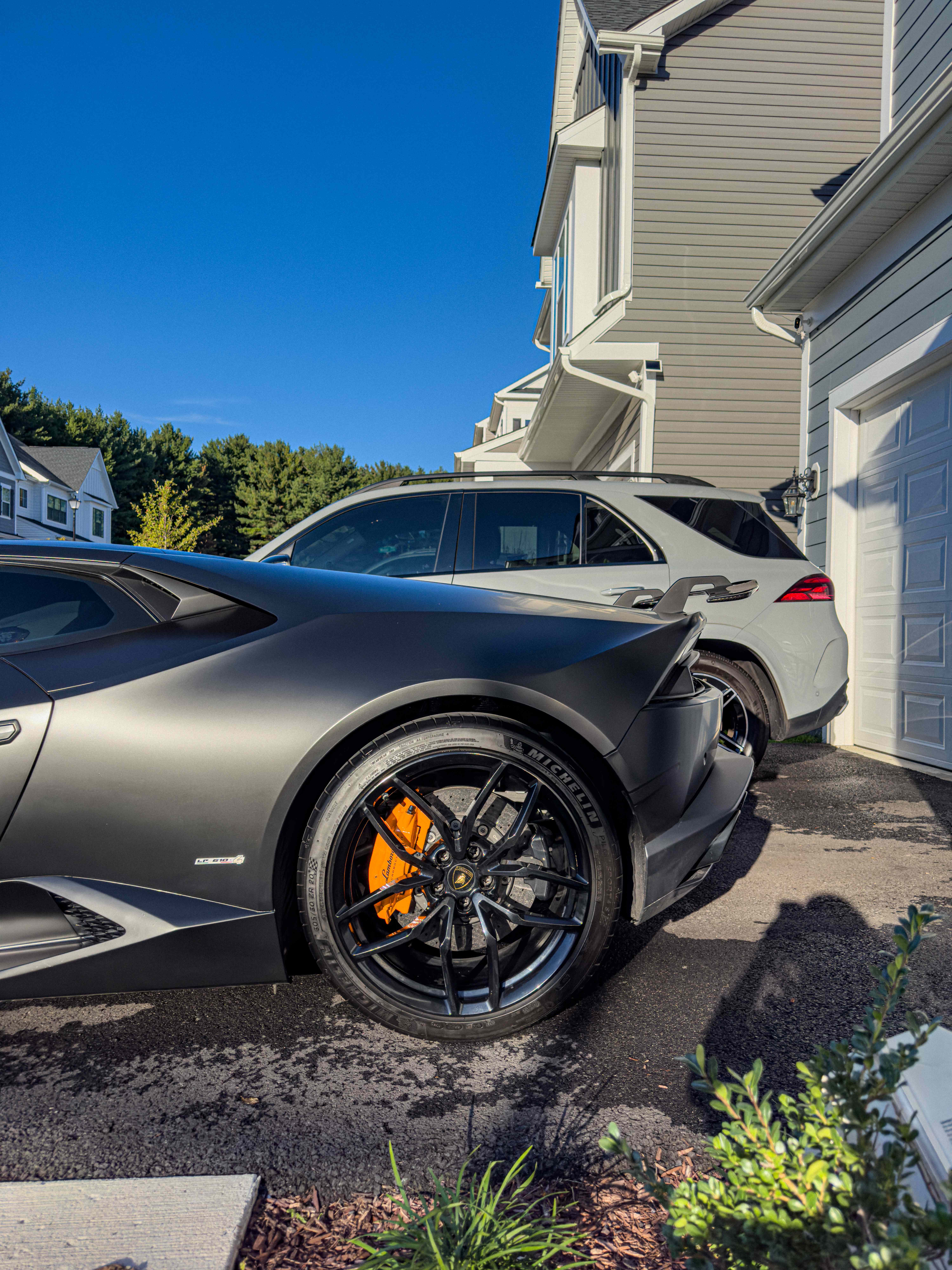 Silver sports car detailing