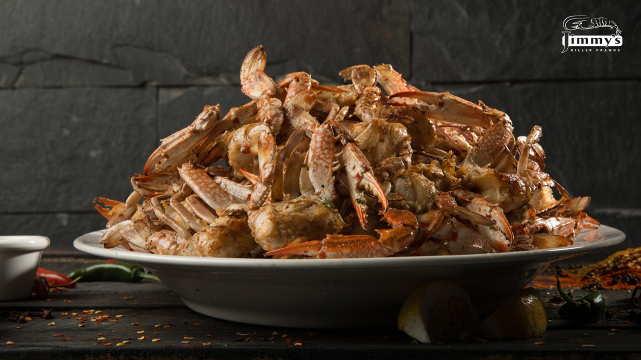 Mountain of fresh crab