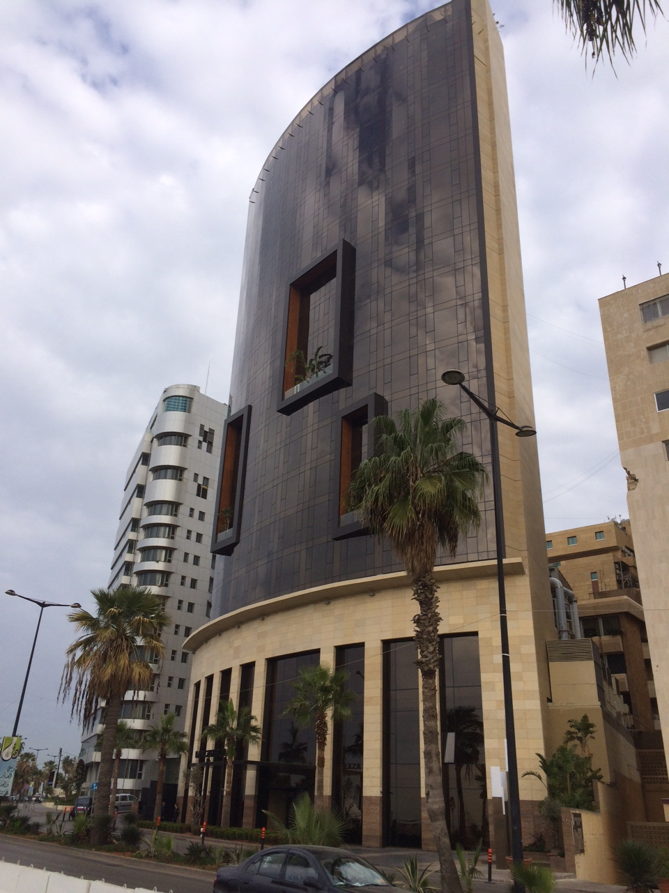 Lancaster Plaza Hotel, Rawcheh