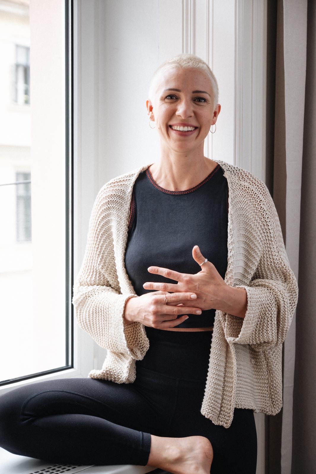 Lisa Trescher, bodyworker and Charge Work practitioner