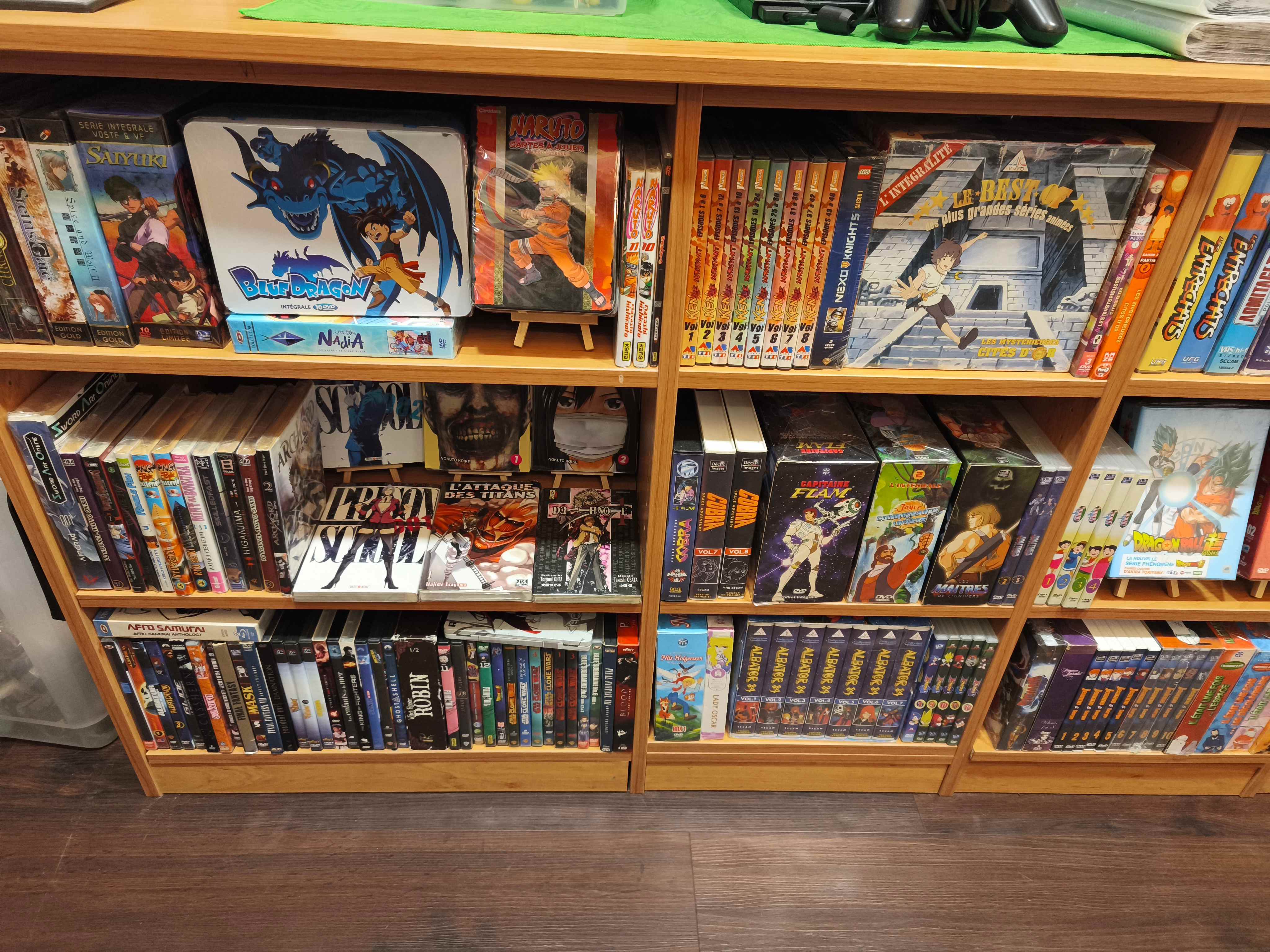 Rayons animes japonais DVD et coffrets