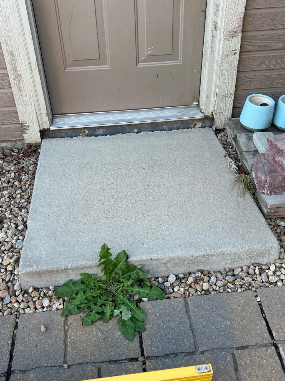 Door Pad Joint Sealing - Before