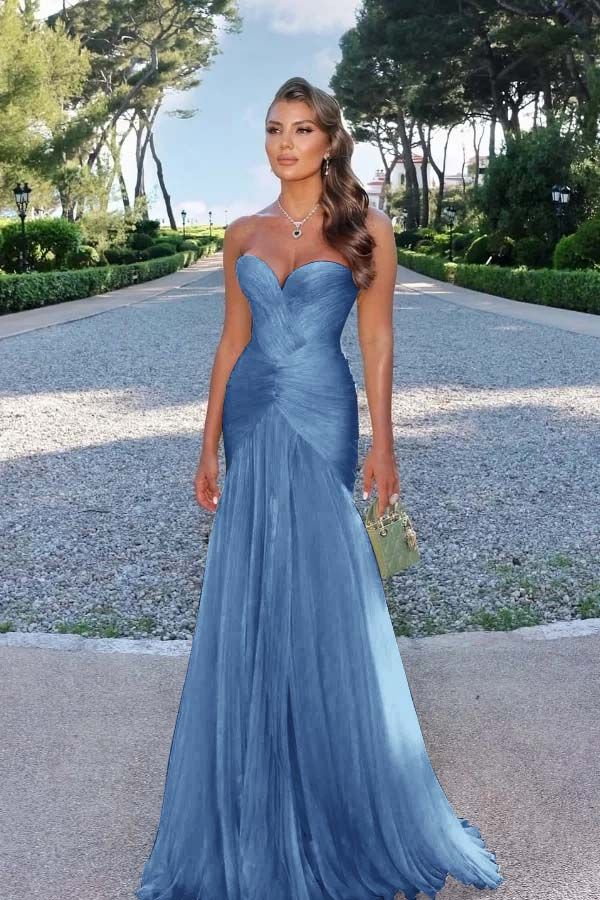Inspiração de traje feminino