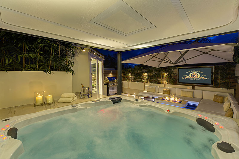 Kensington Mews House - Rooftop Spa