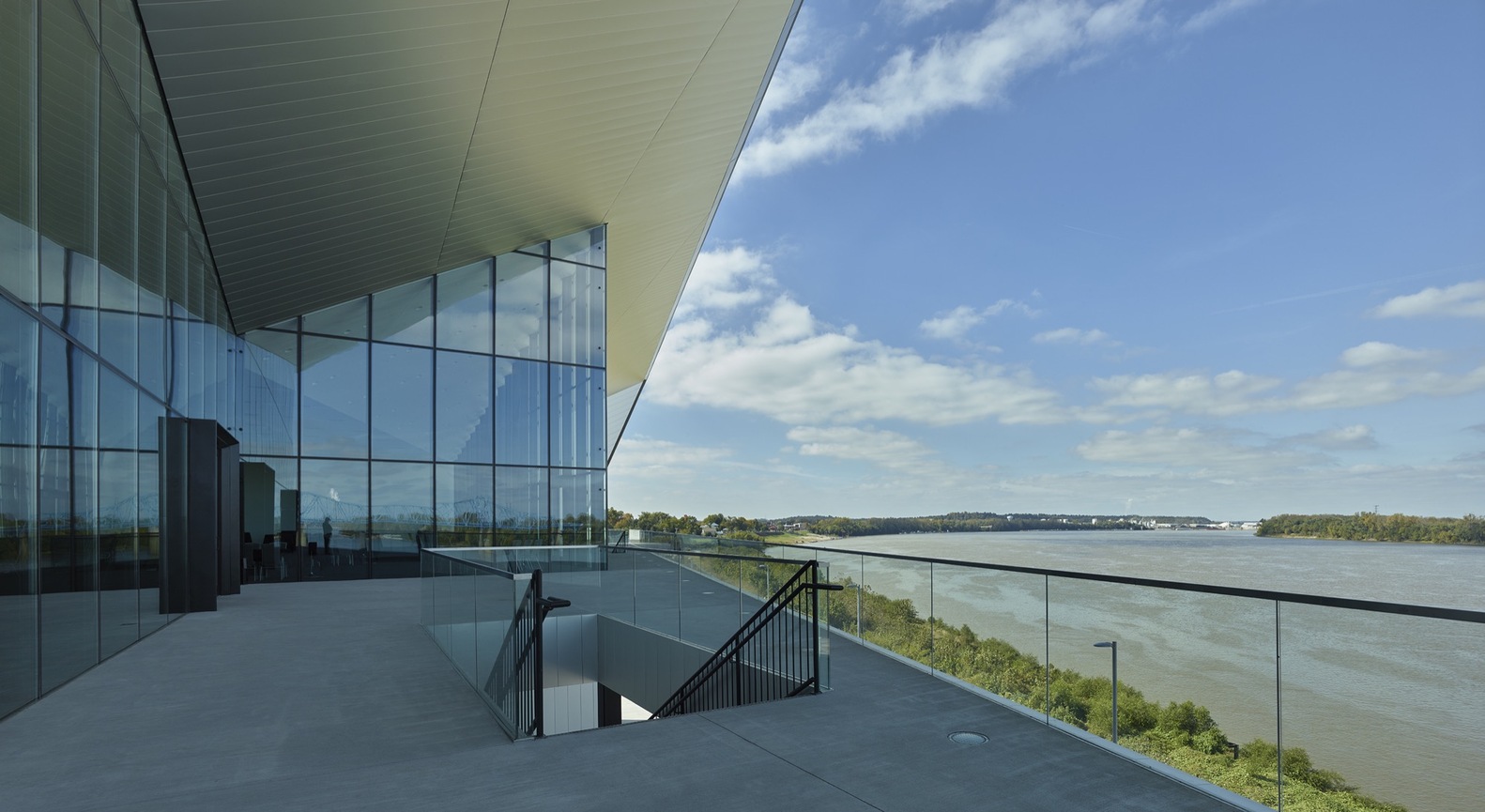Owensboro Convention Center — Structural Glass Terrace Guardrail, Ohio River View