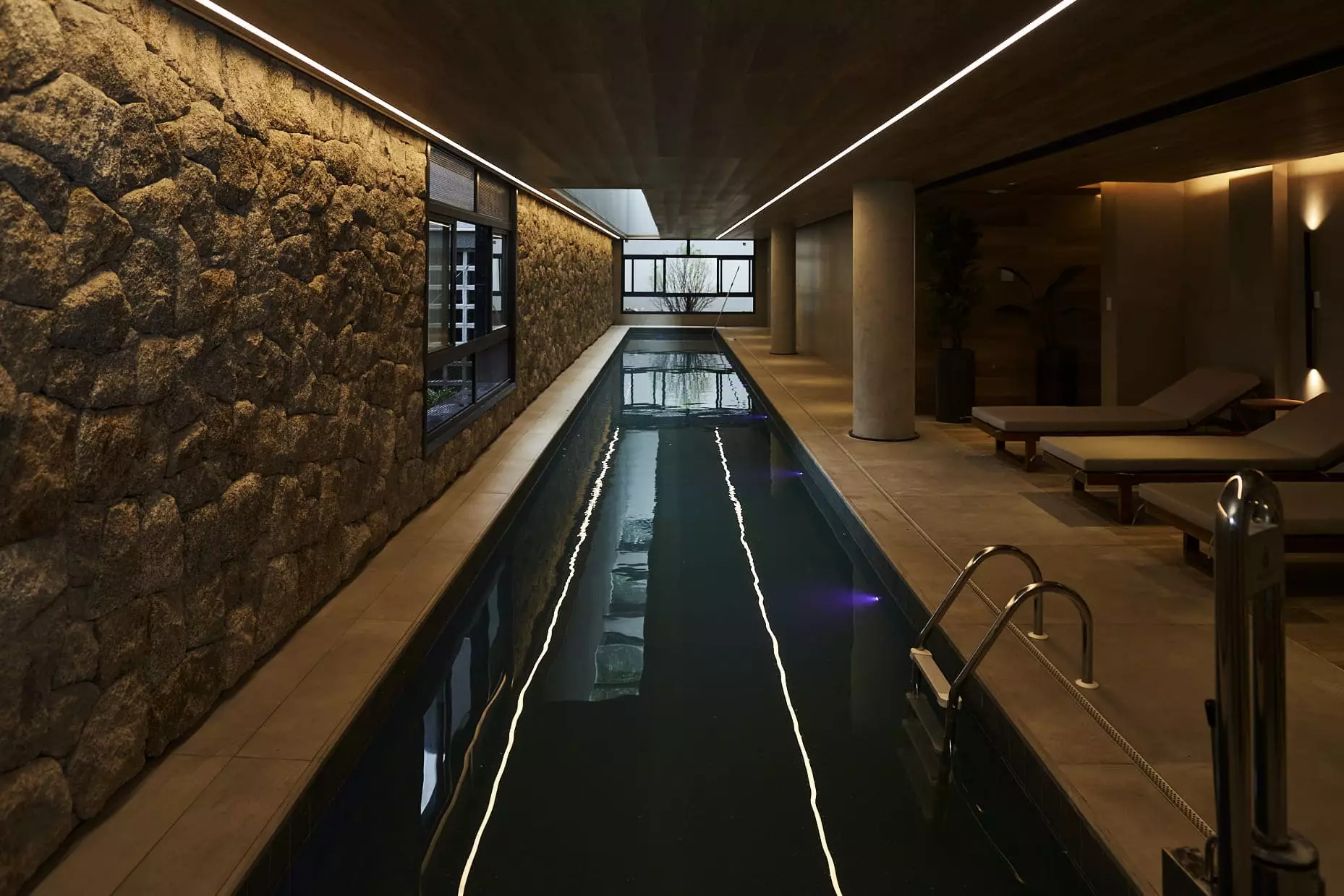 Piscina raia coberta - Área Comum