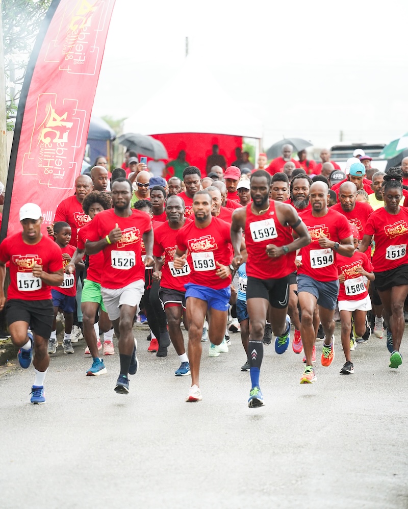 Runners at the start line