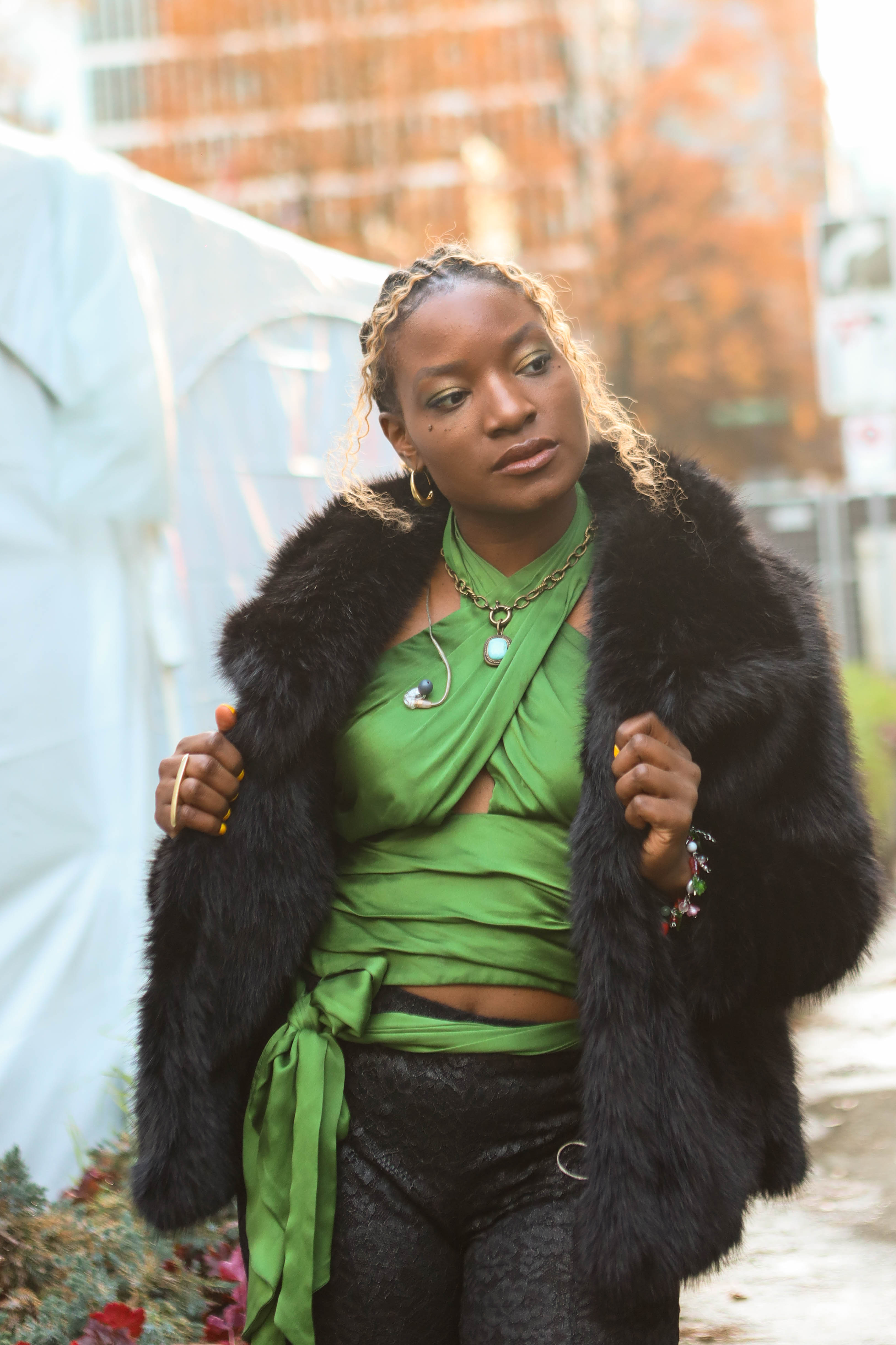 Sadé Awele