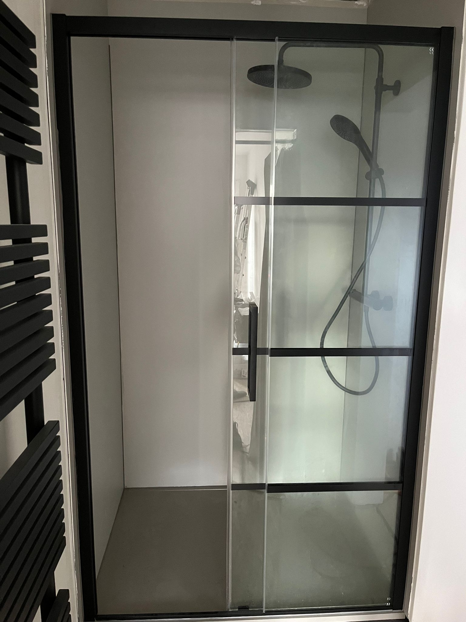 Moderne douche installatie