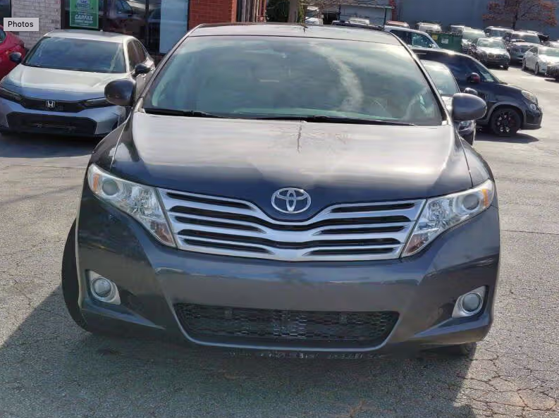 2012 Toyota Venza LE - Thumbnail 2
