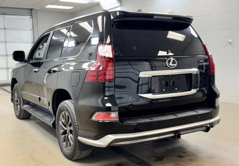 2019 Lexus GX 460 - Thumbnail 4