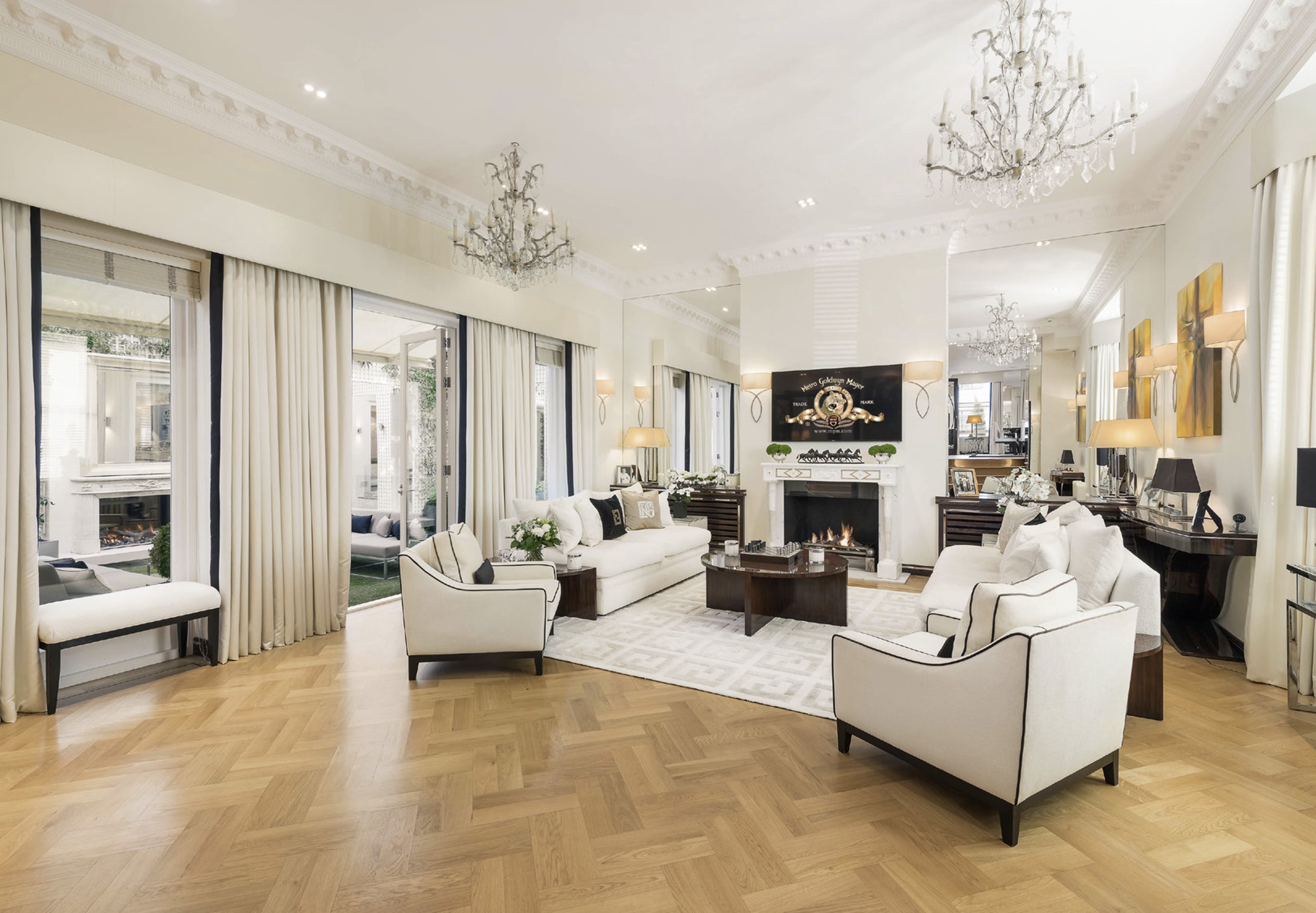 Kensington Town House - Living Room