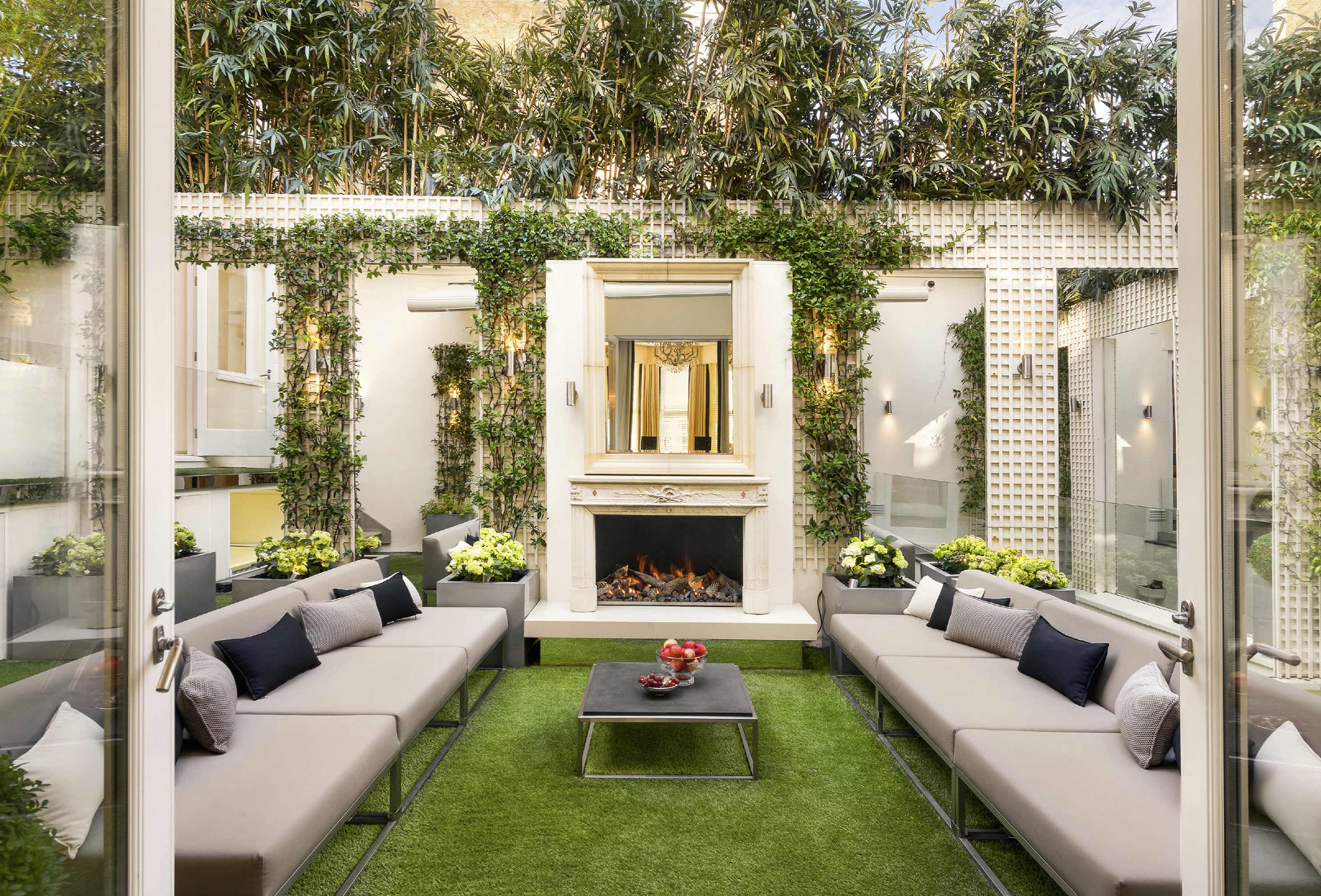 Outdoor Terrace