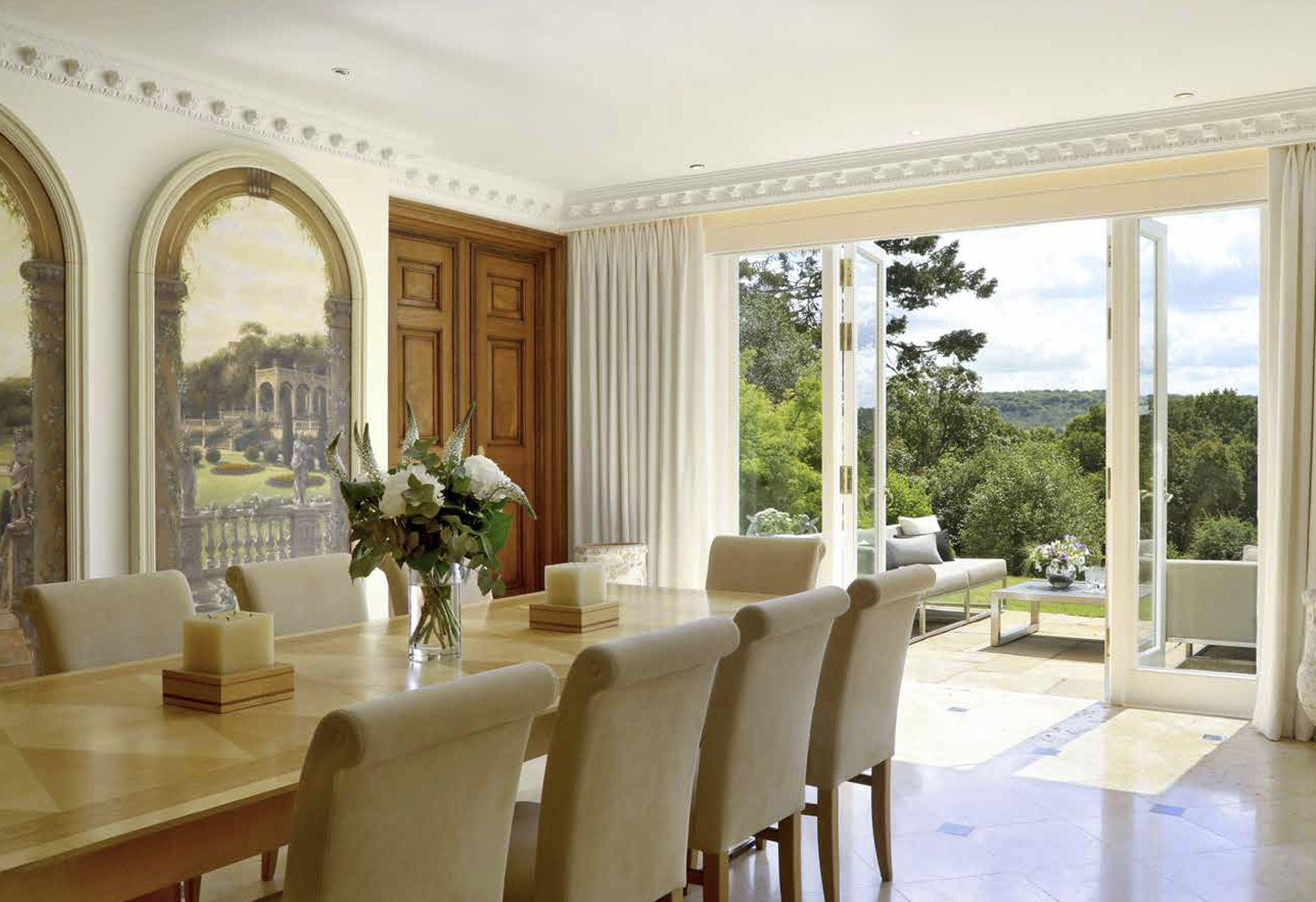 Marlow Country House - Dining Room