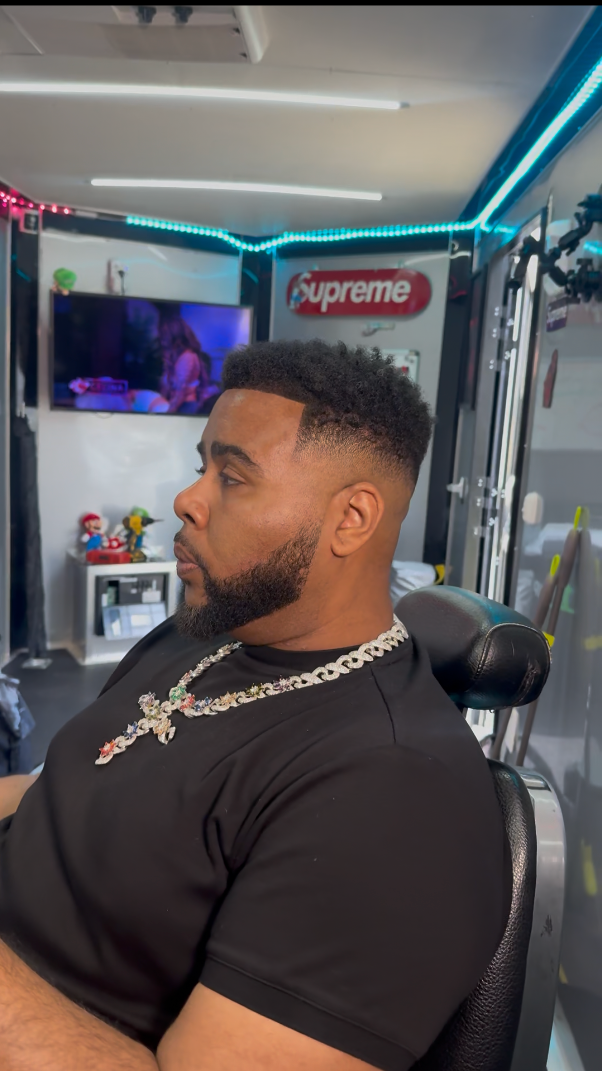 Taper fade in mobile trailer