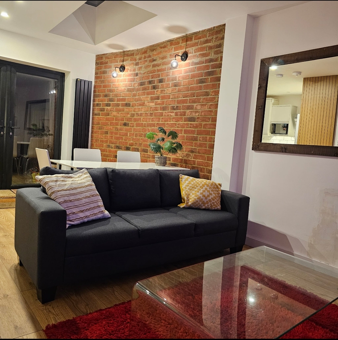 Living room renovation - modern interior design