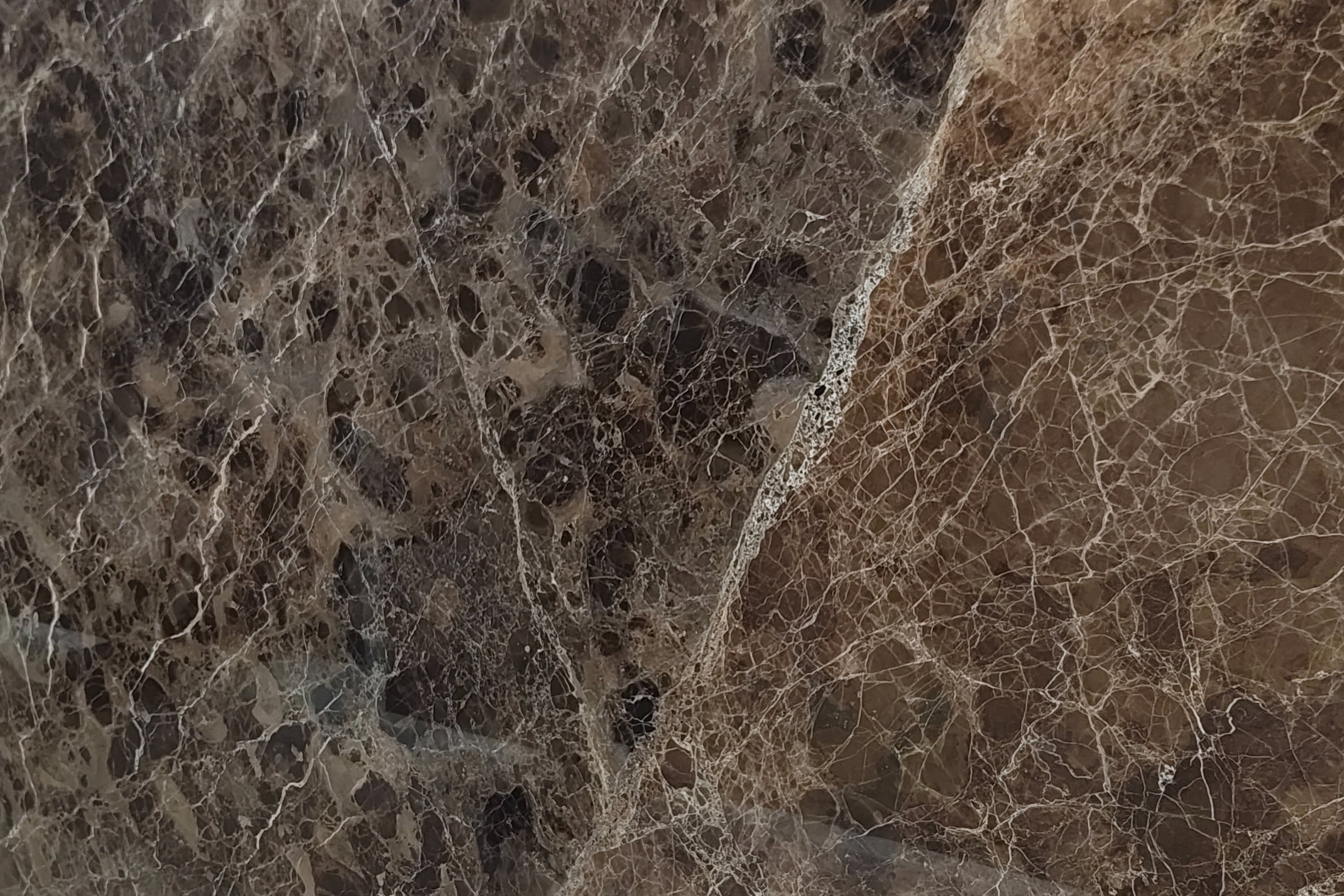 Spanish Dark Emperador 3:2 landscape marble texture