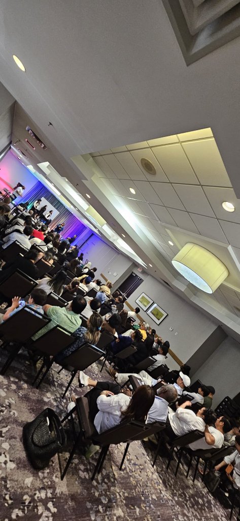 Packed room at the Toronto live trading event