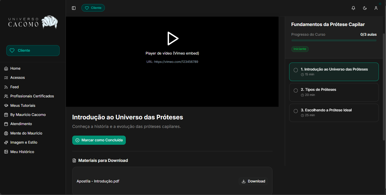 Universo Cacomo - Sistema de tutoriais com player de video e progresso do curso