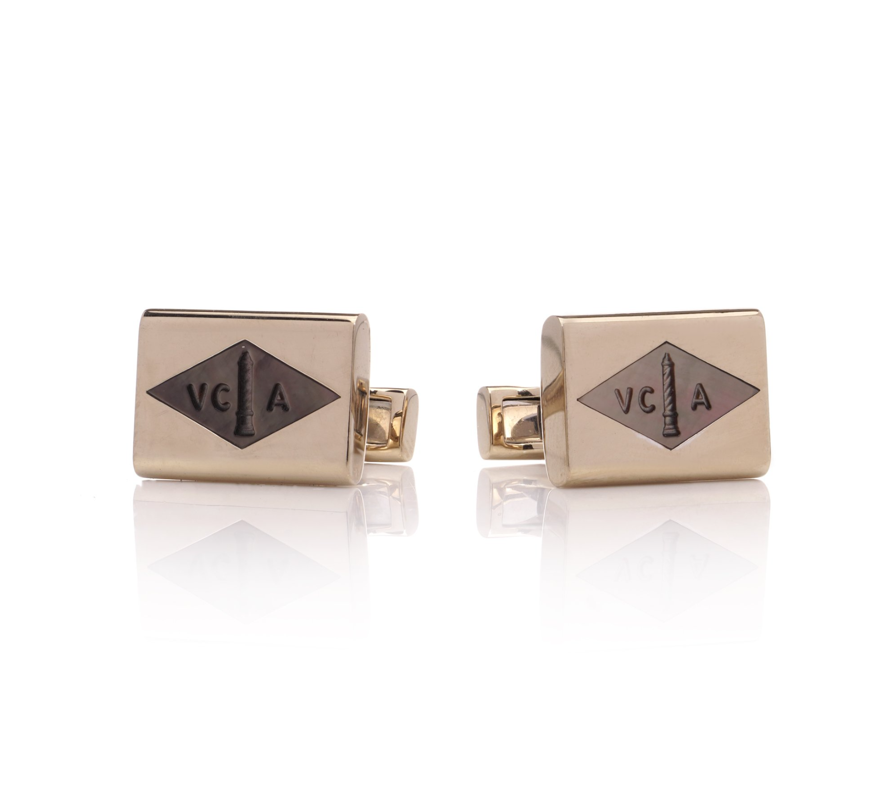 Van Cleef & Arpels Gold Cufflinks