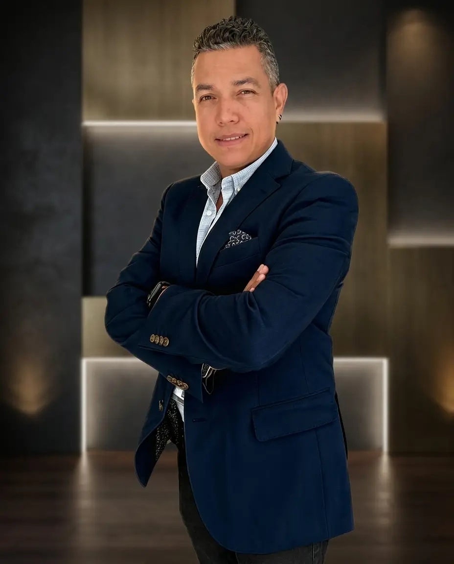 Walter Salas, agente inmobiliario en España