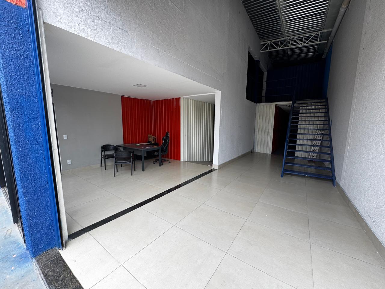 Recepção e área interna da FBOX7 Self Storage