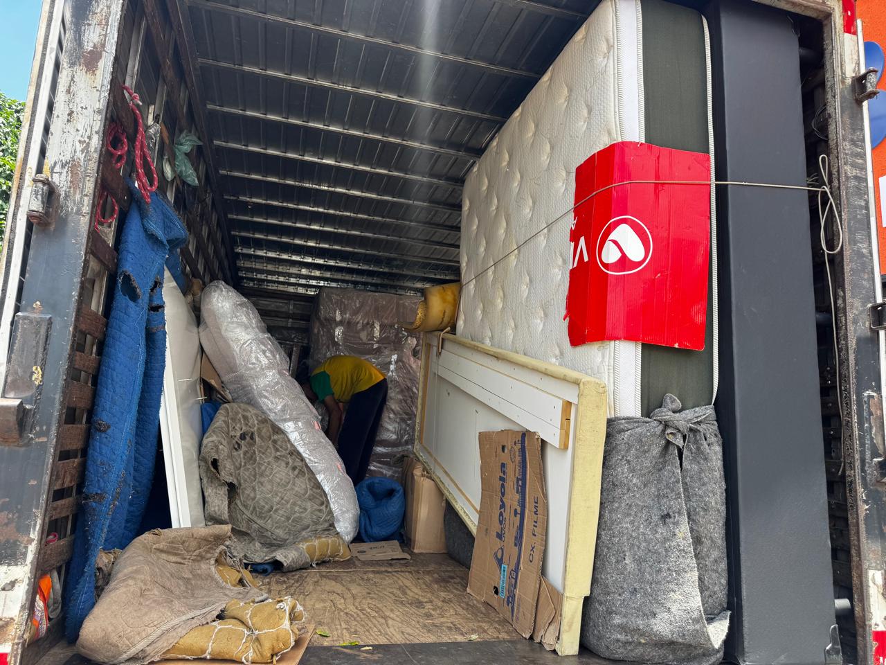 Caminhão de mudança na FBOX7 Self Storage