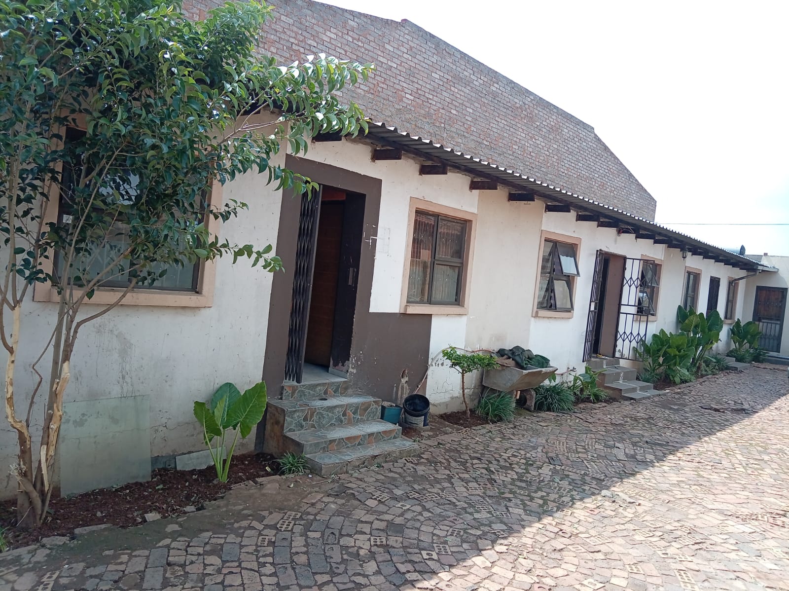 Cozy Rooms Available