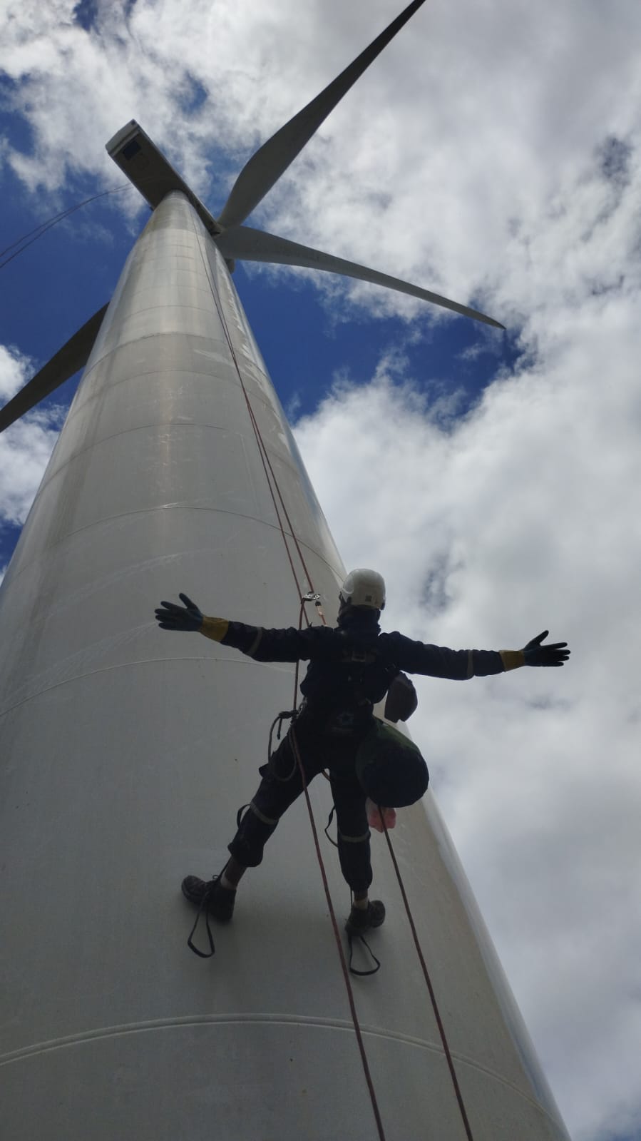 Acesso por corda e trabalhos em altura